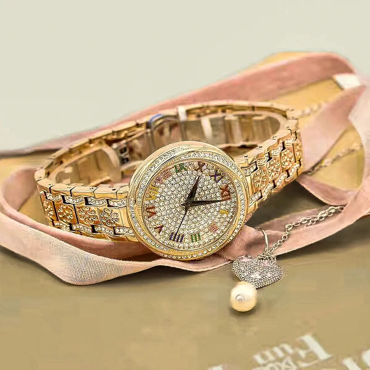 Women's Quartz Watch – Floral Geometric Dial