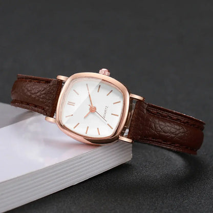 Montre Femme Quartz – Bracelet Cuir, Cadran 23mm, Style Fashion & Casual